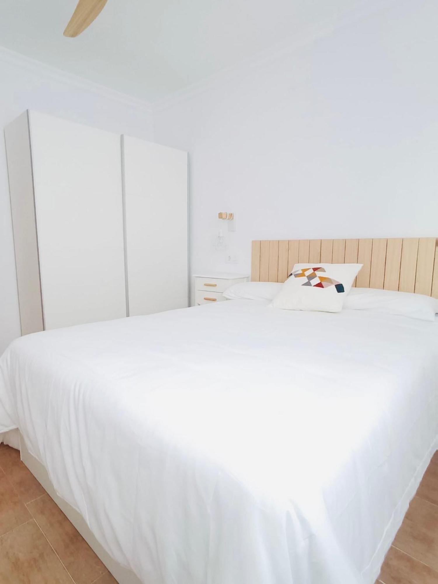 Lolaire Apartment Barbate Exterior foto